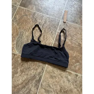 Skims Fits Everybody Scoop Bralette Onyx XS thumbnail 3