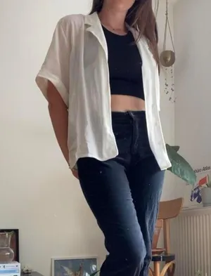 Vintage 1980s white short sleeve cotton button down 🤍 thumbnail 4