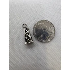 Vintage Sterling Silver Oil Derrick Charm 3D Drilling Rig Pendant STG 925 thumbnail 7