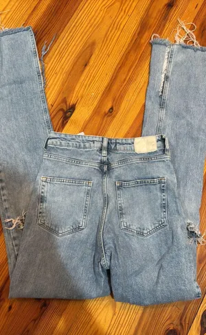 Size 2 Jeans Excellent Condition thumbnail 2