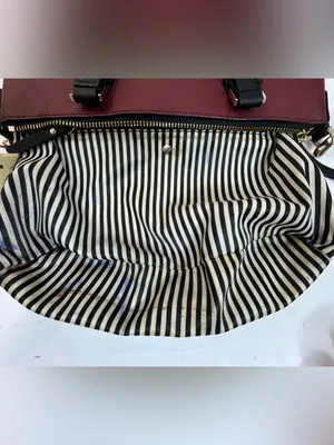 Kate Spade Cameron Street Lucie Crossbody in Maroon and Black 9” x 7.5” x 3.5” thumbnail 9