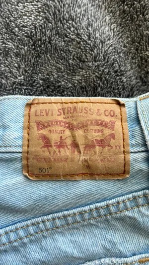 Levi’s Jean 501 Shorts thumbnail 3