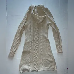 Athleta Hooded Cable Knit Sweater Dress with Zippered Pocket Women’s Size S/M thumbnail 11