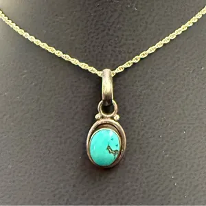 Vintage 925 Sterling Silver Oval Cabochon Turquoise Southwestern Pendant 2.3g. thumbnail 5