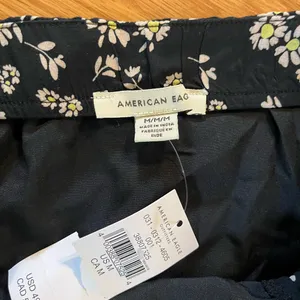 American‎ Eagle Silky Mini Skirt and AE Super Cropped V Neck Halter Top NWT thumbnail 6