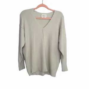 Aritzia Wilfred Merian Hush Knit V-Neck Sweater In Cream XS Classic Neutral thumbnail 4