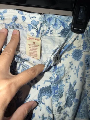 Beautiful floral no boundaries short pants thumbnail 3