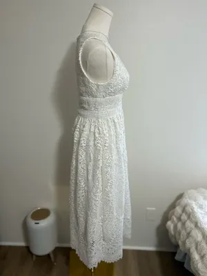Shoshanna Lace Maxi Dress thumbnail 3
