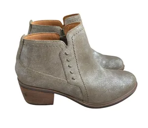 Clarks Neva Lo Taupe Metallic Ankle Leather Booties Women’s Size 8 thumbnail 1