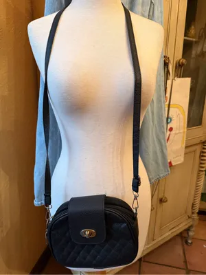 Quilted Crossbody Bag Black thumbnail 2