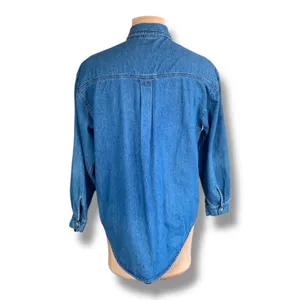Vintage‎ 90s Denim Chambray Christmas Shirt Embroidered Mittens Medium Holiday thumbnail 9