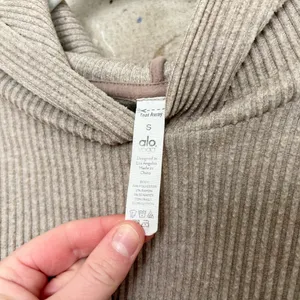 Alo Yoga Muse Hoodie, Gravel Heather thumbnail 3