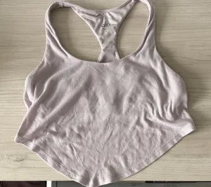 Alo size small top thumbnail 1