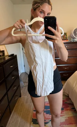 Lululemon Tank Ebb To Street thumbnail 1