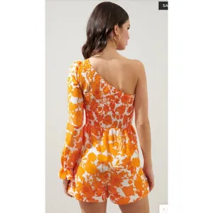 Sugarlips‎ Tangelo Floral Kellen Smocked One Shoulder Romper Size XS thumbnail 2