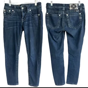 ￼Miss Me‎ Signature Skinny Crop Women’s Size 27 Western Biker Ankle Jeans thumbnail 2