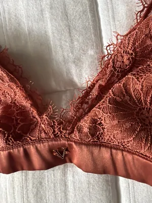 Victoria's Secret NWOT Lace Bralette in Rust - Women's Intimates size L thumbnail 3