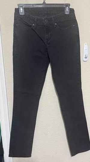 Levi’s Levis Women’s Skinny Jeans Black Denim 27x28 Ankle Classic‎ Low Rise thumbnail 1