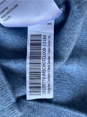 Quince Mongolian Cashmere V-Neck Sweater Faded Denim minimalist luxury XS thumbnail 5