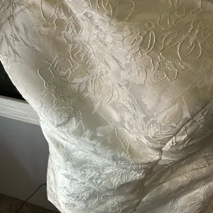 Elegant Floral Embossed Dress thumbnail 2