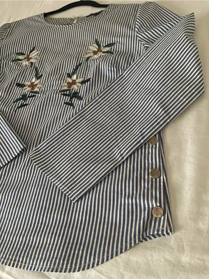 Como Black Striped Embroidered Floral Blouse - Size M thumbnail 3