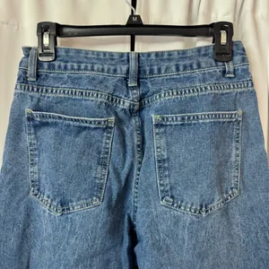 DAZY Blue High Waisted Wide-Leg Casual Jeans thumbnail 3