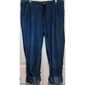 Levi's Tab Twills Women's‎ Jeans/Capris Tie Waist Size 14 28 1/2" Inseam x 17" thumbnail 3