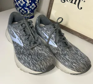 Brooks Running Sneaker Launch thumbnail 1