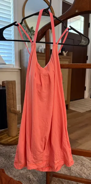 Lululemon Tank thumbnail 1