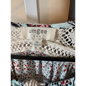 Umgee Boho Floral Crochet Lace Tunic Dress Long Sleeve Tassel Pockets Size M thumbnail 2