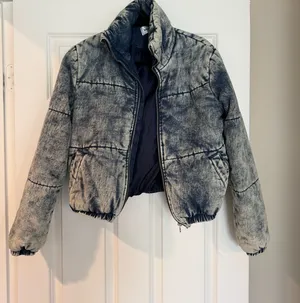 Vigoss Acid-Wash Denim Puffer Jacket Size S thumbnail 1