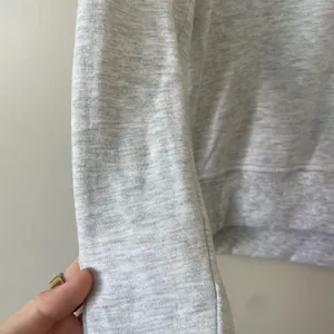Ultra Soft Lululemon Pull Over thumbnail 4
