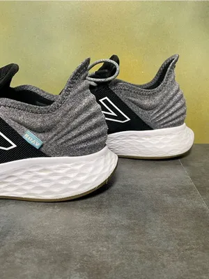 New Balance Women's Fresh Foam Roav T-Shirt Black/Gray Sneakers Size 9.5B thumbnail 10