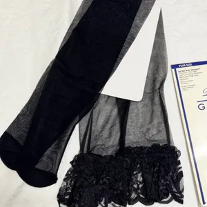 Vintage Christian Dior, Givenchy Pantyhose Lot 3 Pairs Black Dot Lace Shimmer‎ thumbnail 5