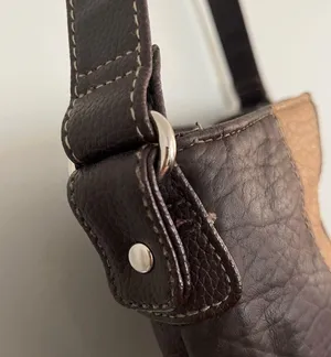 Genuine Leather Patchwork shoulder bag. A standout stunner! Brown thumbnail 5