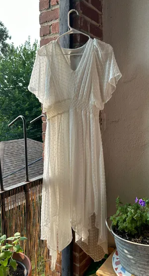 White Dress Size S petite thumbnail 1