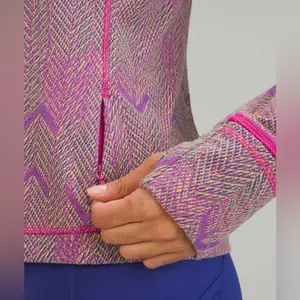Lululemon Swiftly Tech Long Sleeve 2.0 Chevron Herringbone Magenta Purple Size 2 thumbnail 9