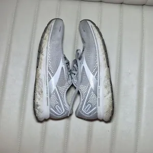 Brooks Ghost Sneakers Size 8 Women's Light Gray Mesh Running Shoes thumbnail 9