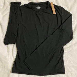 SKIMS Fits Everybody Long Sleeve T-Shirt L thumbnail 2