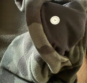 Lululemon Scuba Hoodie Size 4 Camo thumbnail 2