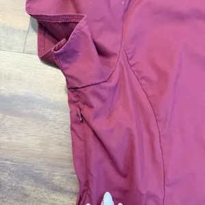 Jaanuu Womens Tulip Sleeve Zipper V-Neck Scrub Top Burgundy Wine Size L thumbnail 6
