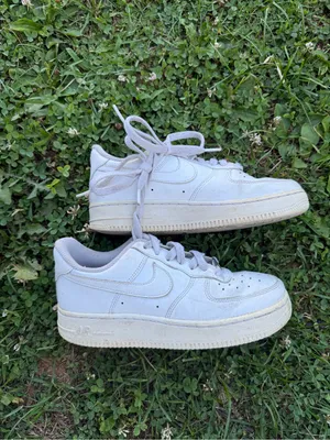 Nike Air Force 1 Low Triple White Leather Sneakers Women’s thumbnail 2