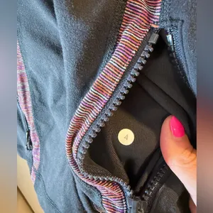 lululemon define jacket - Size 4 thumbnail 2