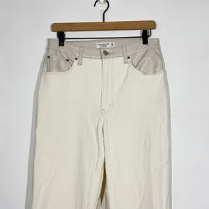 Abercrombie‎ & Fitch Jeans The 90s Straight Ultra High Rise Curve Love Size 10R thumbnail 3