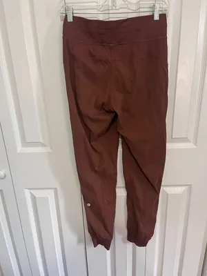 Lululemon Dance Studio Mid-Rise Jogger Roasted Brown Size 4 thumbnail 4