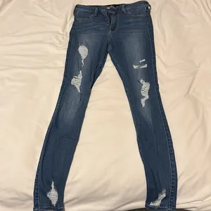 Hollister high-rise jean legging. Size 5r W27 L28 thumbnail 2