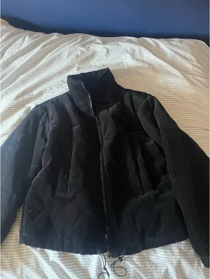Princess Polly Black Corduroy Puffer Jacket thumbnail 3