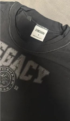 Gymshark Crop Top thumbnail 2