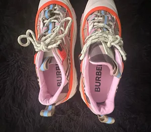Burberry Sneakers Women’s thumbnail 2