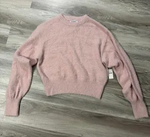 NWT Old Navy Sweater thumbnail 1